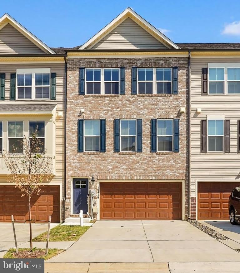 16418 CARIBBEAN Way – photo 1 of 40