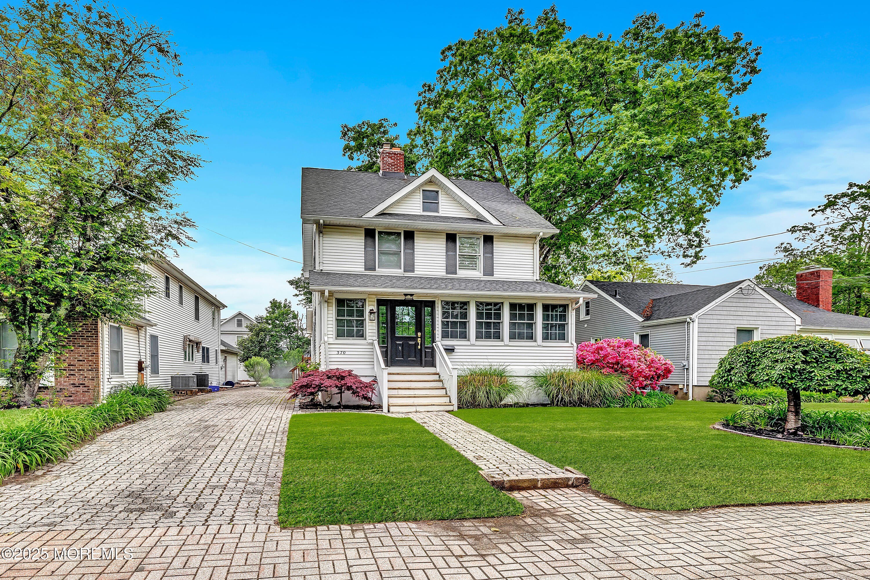 370 E Main Street – photo 1 of 29