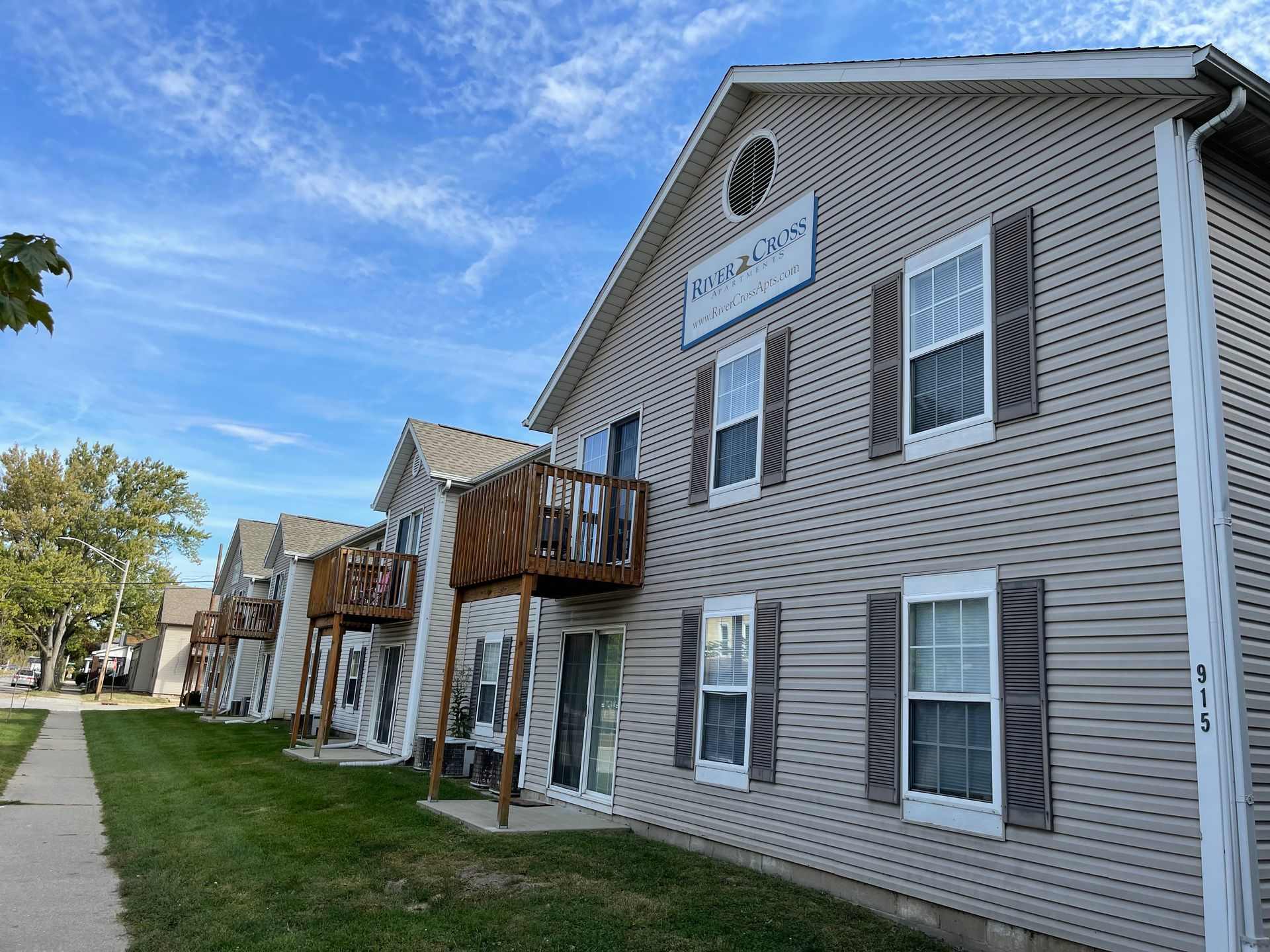 2 Bed 1 Bath 1St Floor Apartment – photo 1 of 100
