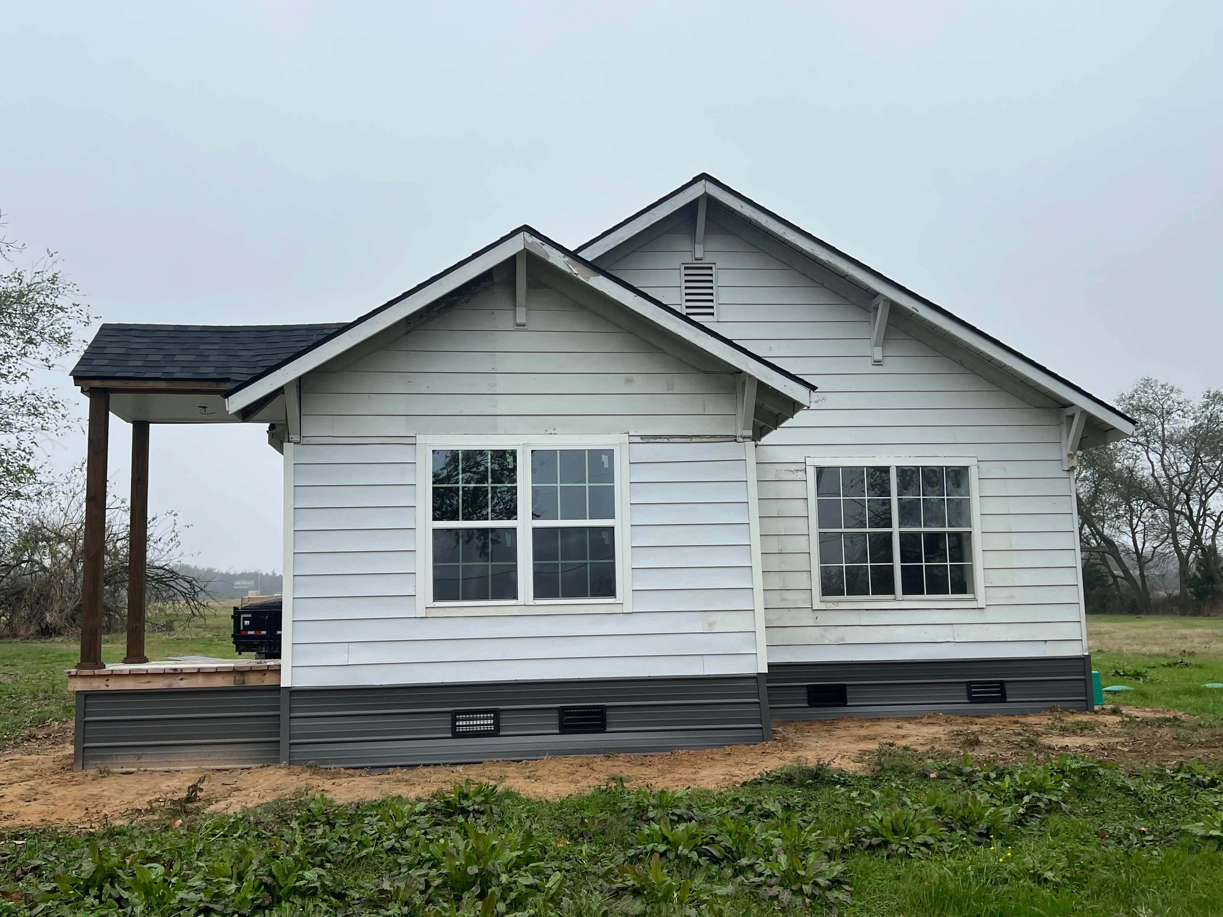 850 Ne Access Rd – photo 1 of 6