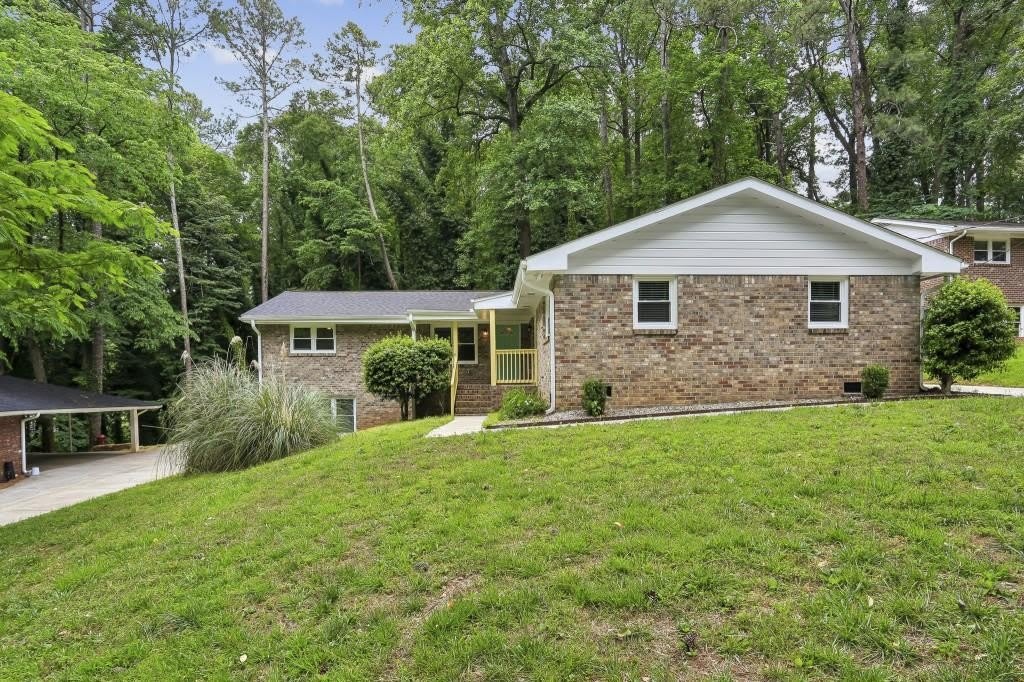 2891 White Oak Drive – photo 1 of 16