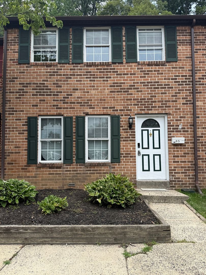 3 Bed / 2.5 Bath Doylestown Townhome – photo 1