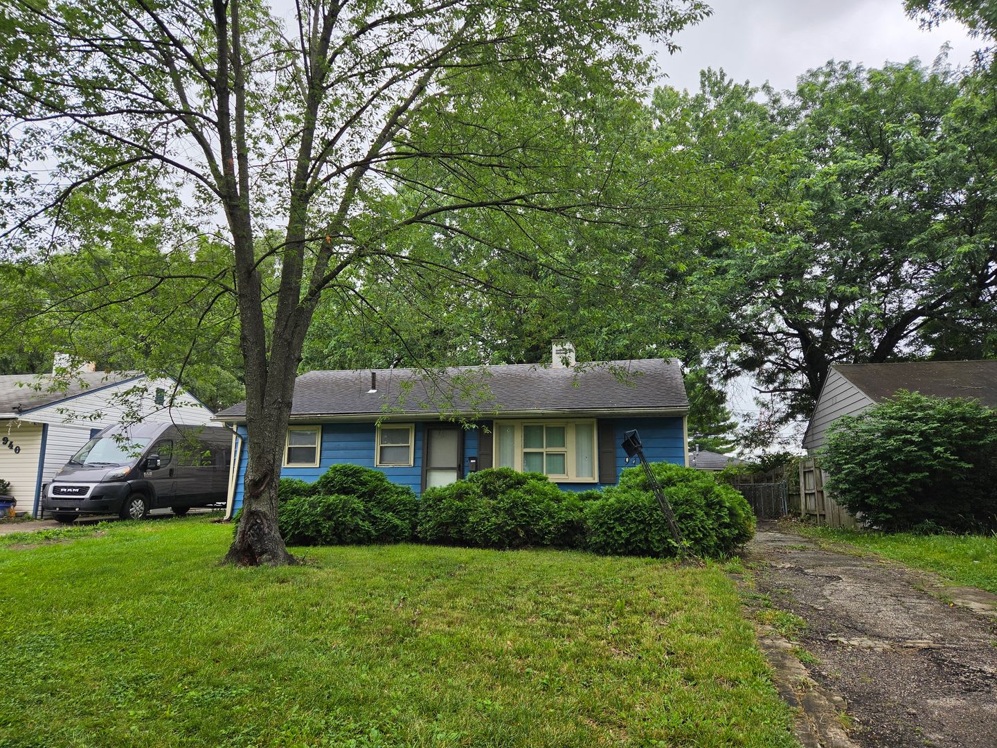 3 Bedroom Ranch in Eastmoor – photo 1