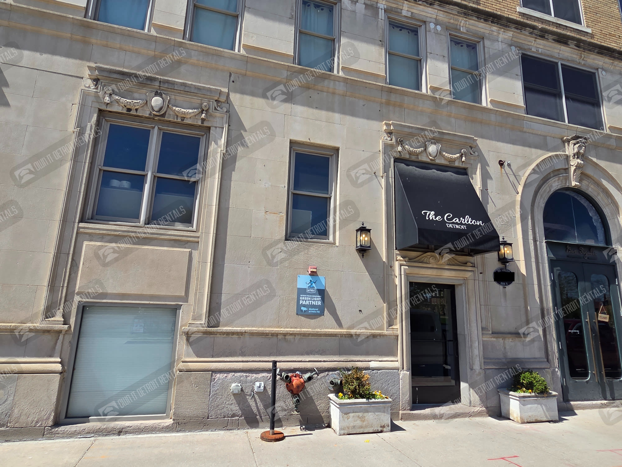 2915 John R St – photo 1