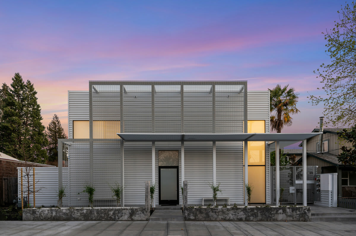 212 Tucker Street – photo 1 of 30