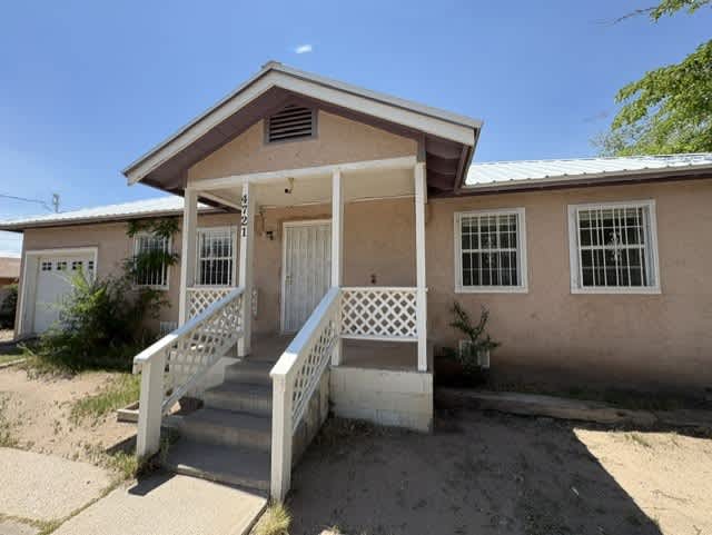 4721 Skyway Court Southwest – photo 1