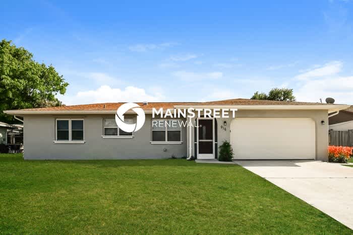 916 Southeast 18th Street – photo 1