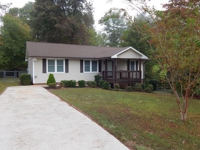 324 Horseshoe Road – photo 1 of 18