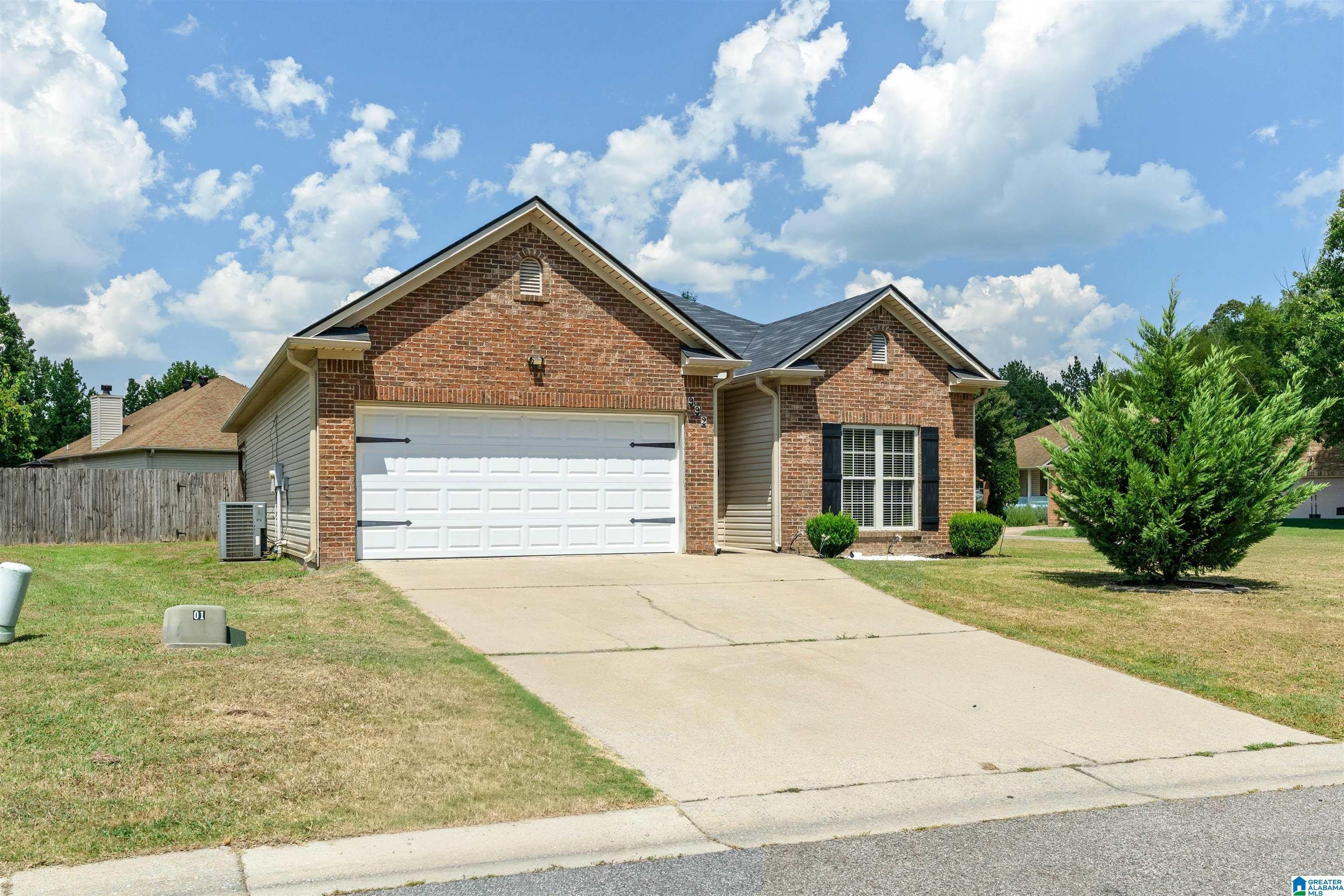 992 MERIWEATHER DRIVE – photo 1 of 30