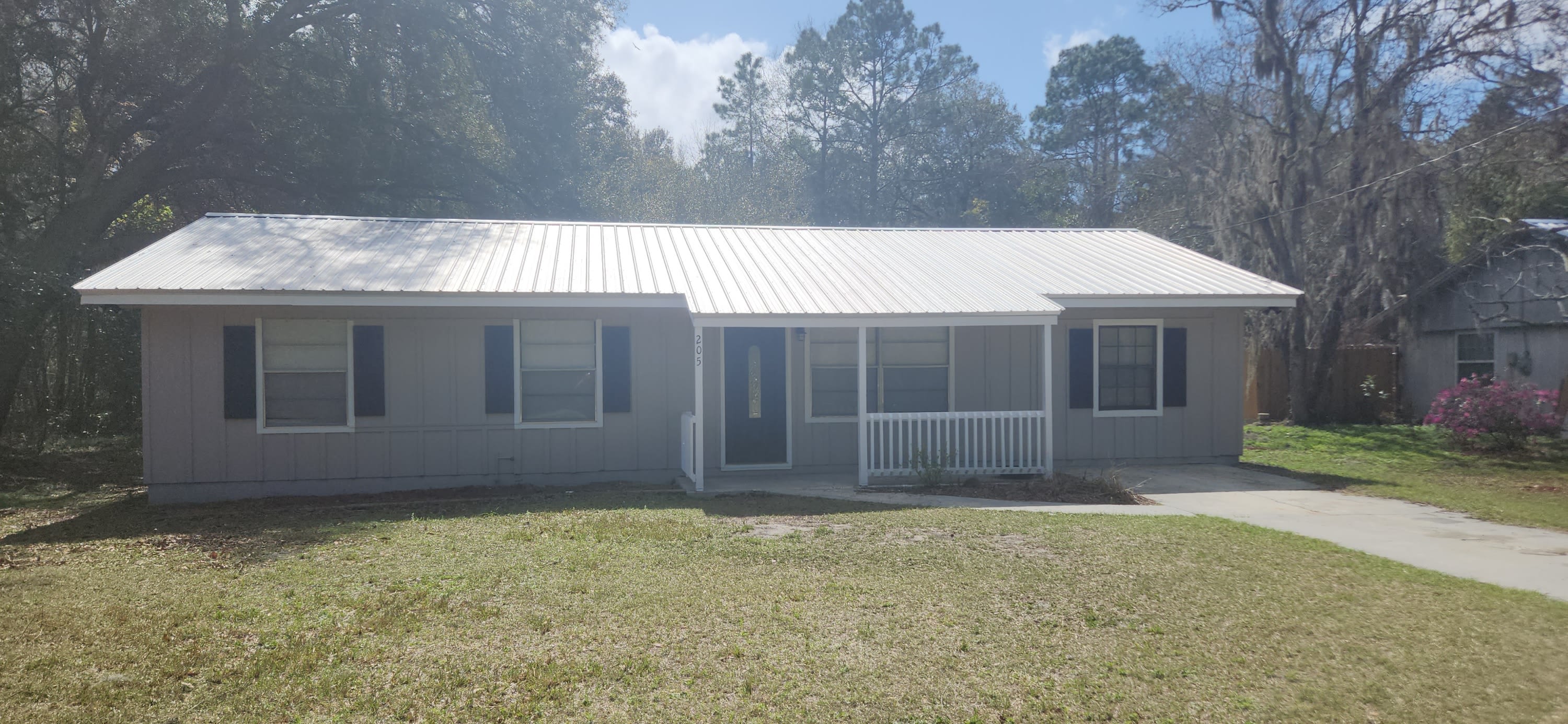 205 Harbor Drive – photo 1 of 89