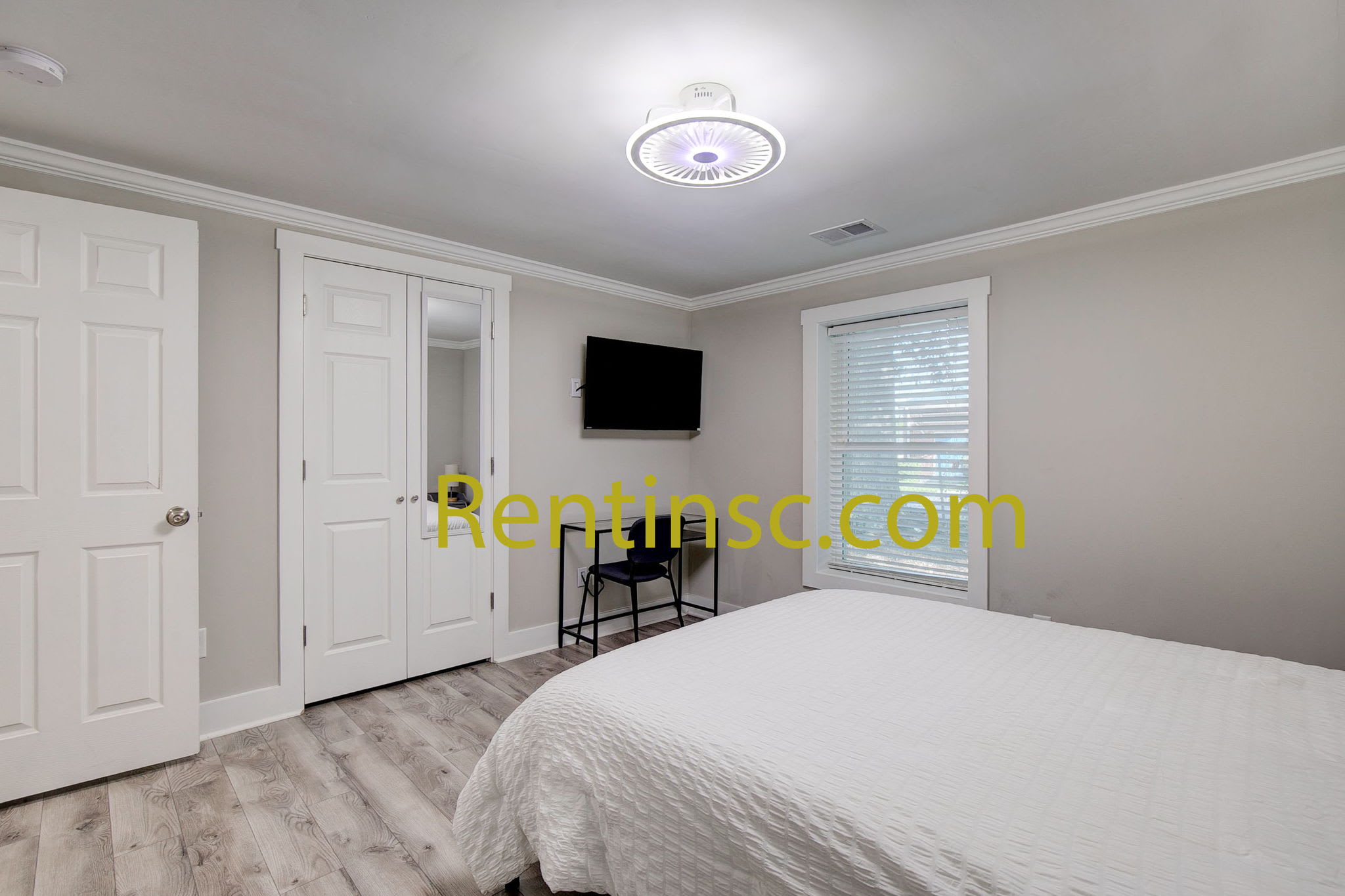 1004 Pine Street – photo 1