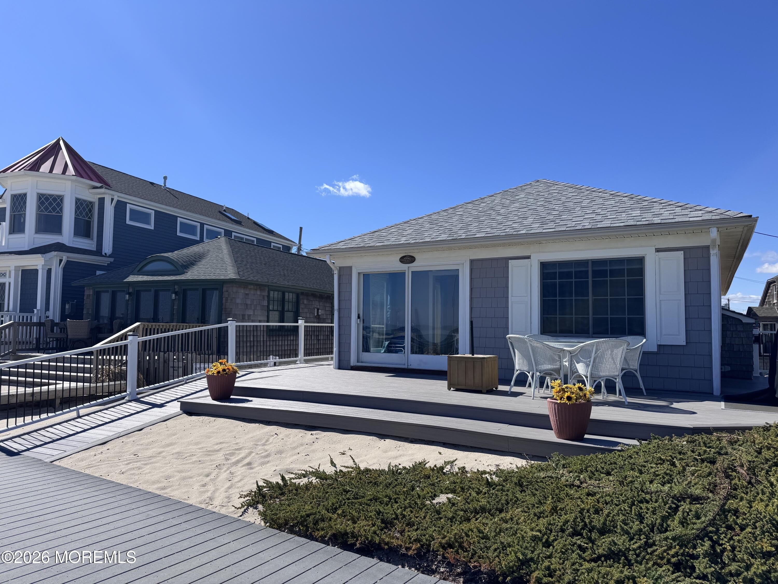 115 Boardwalk – photo 1