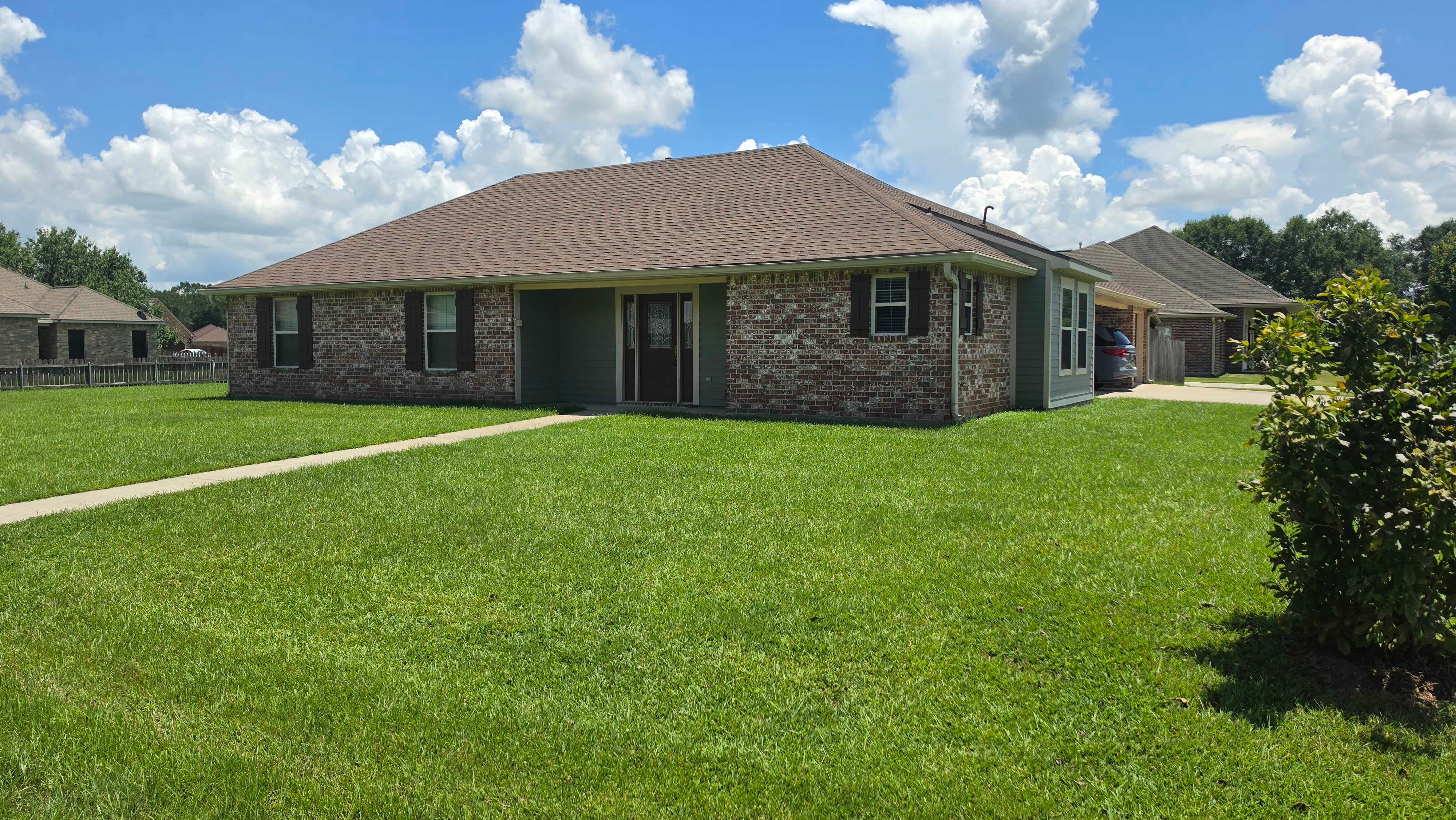 227 Noah's Ark Blvd – photo 1 of 16