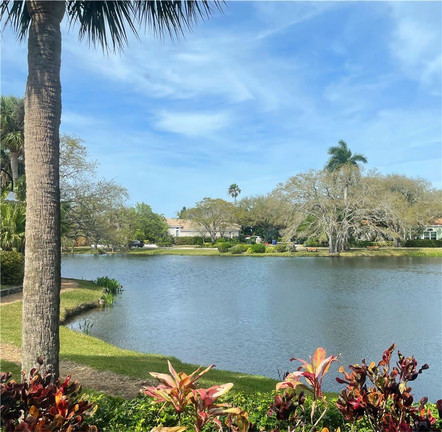 8745 Lakeside Boulevard – photo 1 of 35