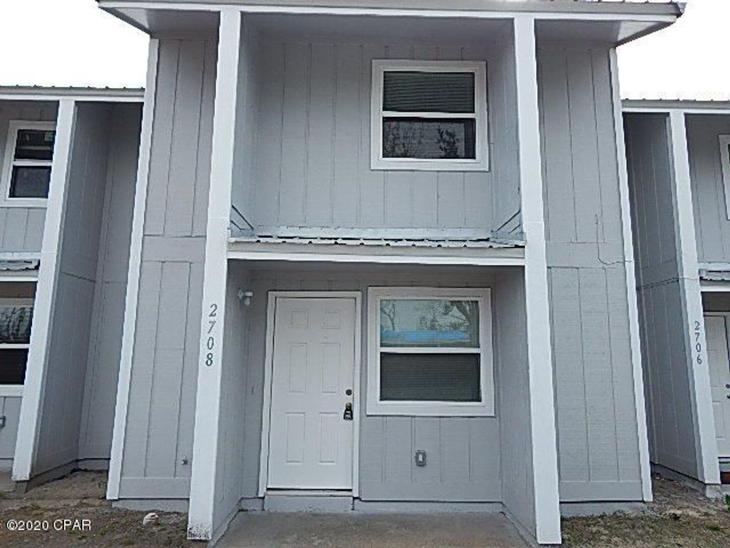 2708 E 17th St – photo 1 of 13
