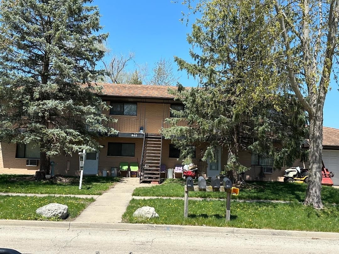 440 E Jefferson Avenue – photo 1 of 11
