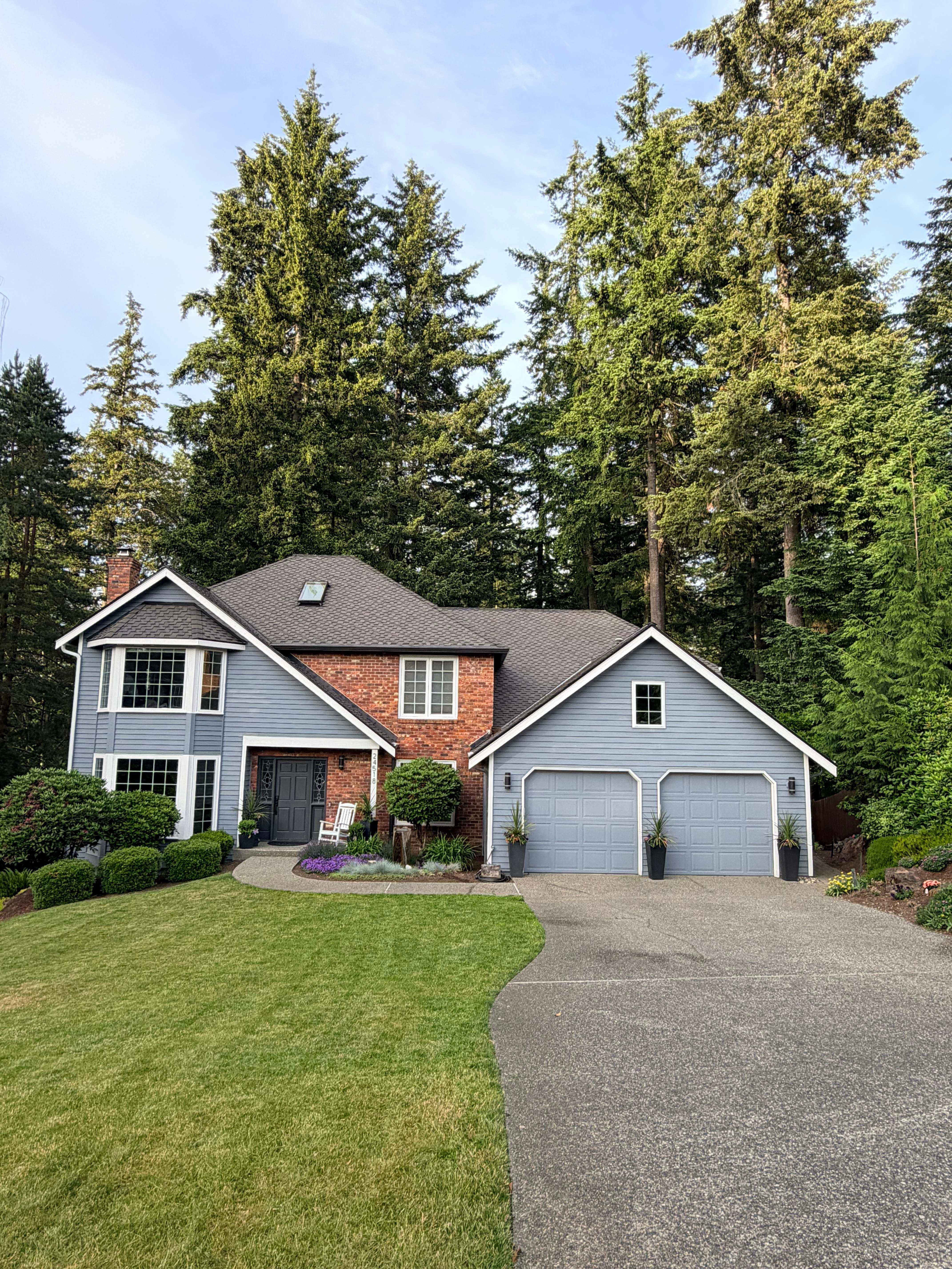 24518 Se 42nd Pl – photo 1 of 12