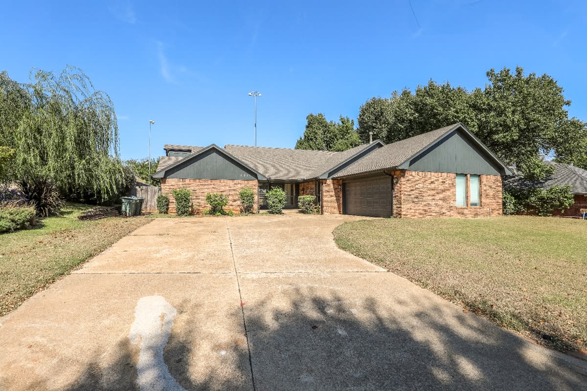 1321 Harding Ave – photo 1