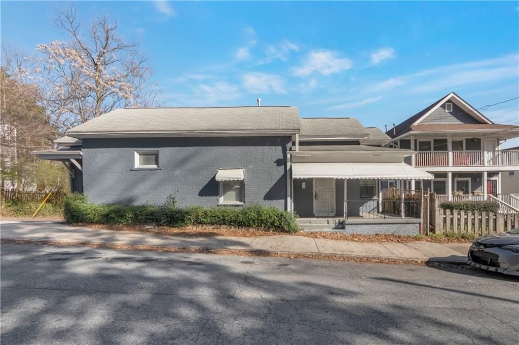 235 Dodd Avenue SW – photo 1