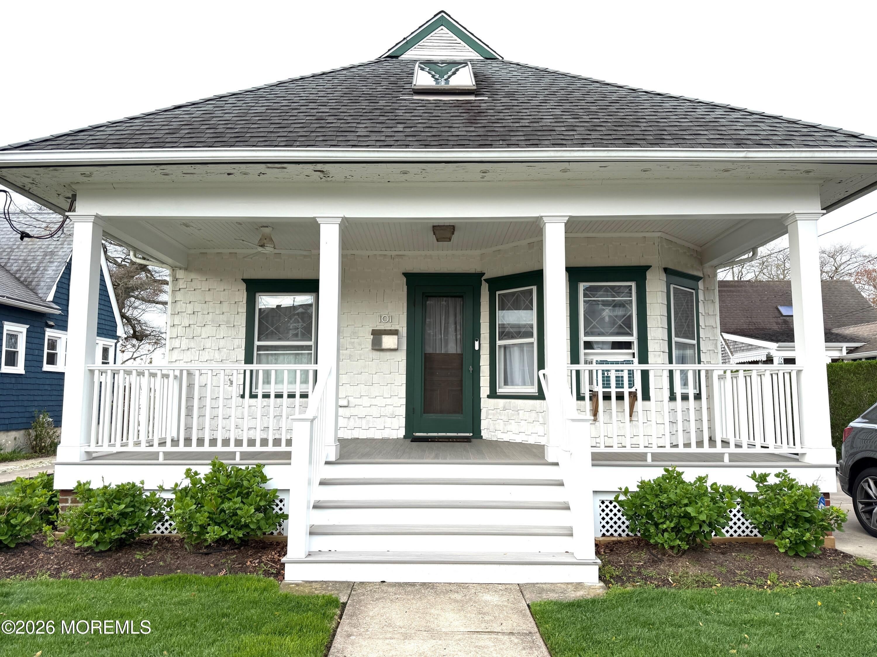 101 Osborne Avenue – photo 1 of 27