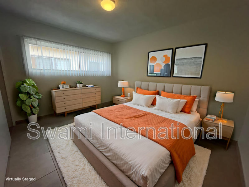 629 W 82Nd St – photo 1