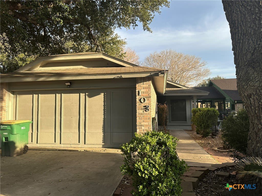 103 Montego Court – photo 1 of 20