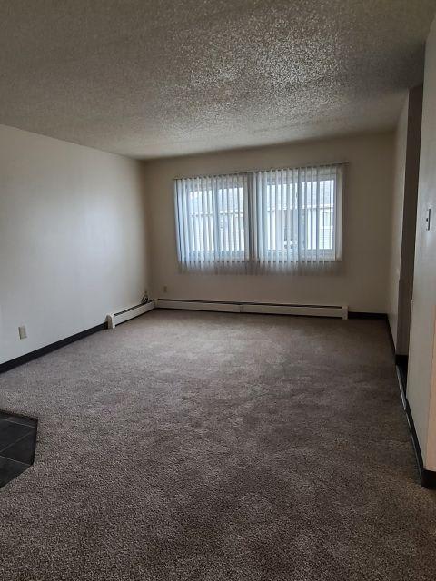Western View – photo 1