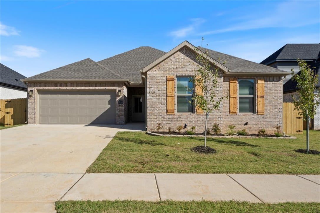 7004 SW Basswood Avenue – photo 1 of 20