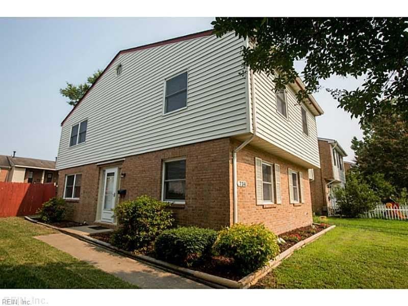 734 Biltmore Drive – photo 1