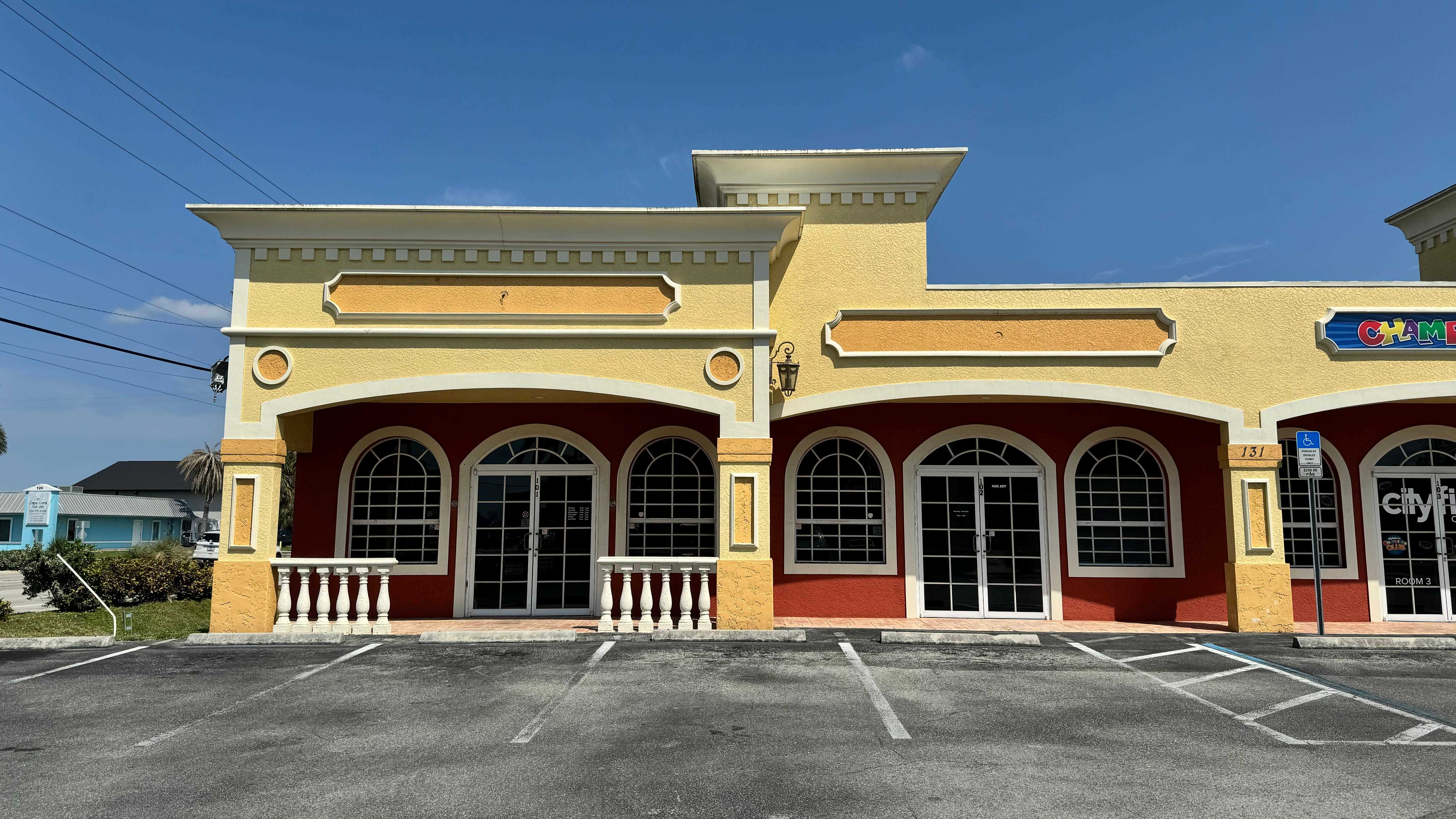131 Del Prado Blvd S – photo 1