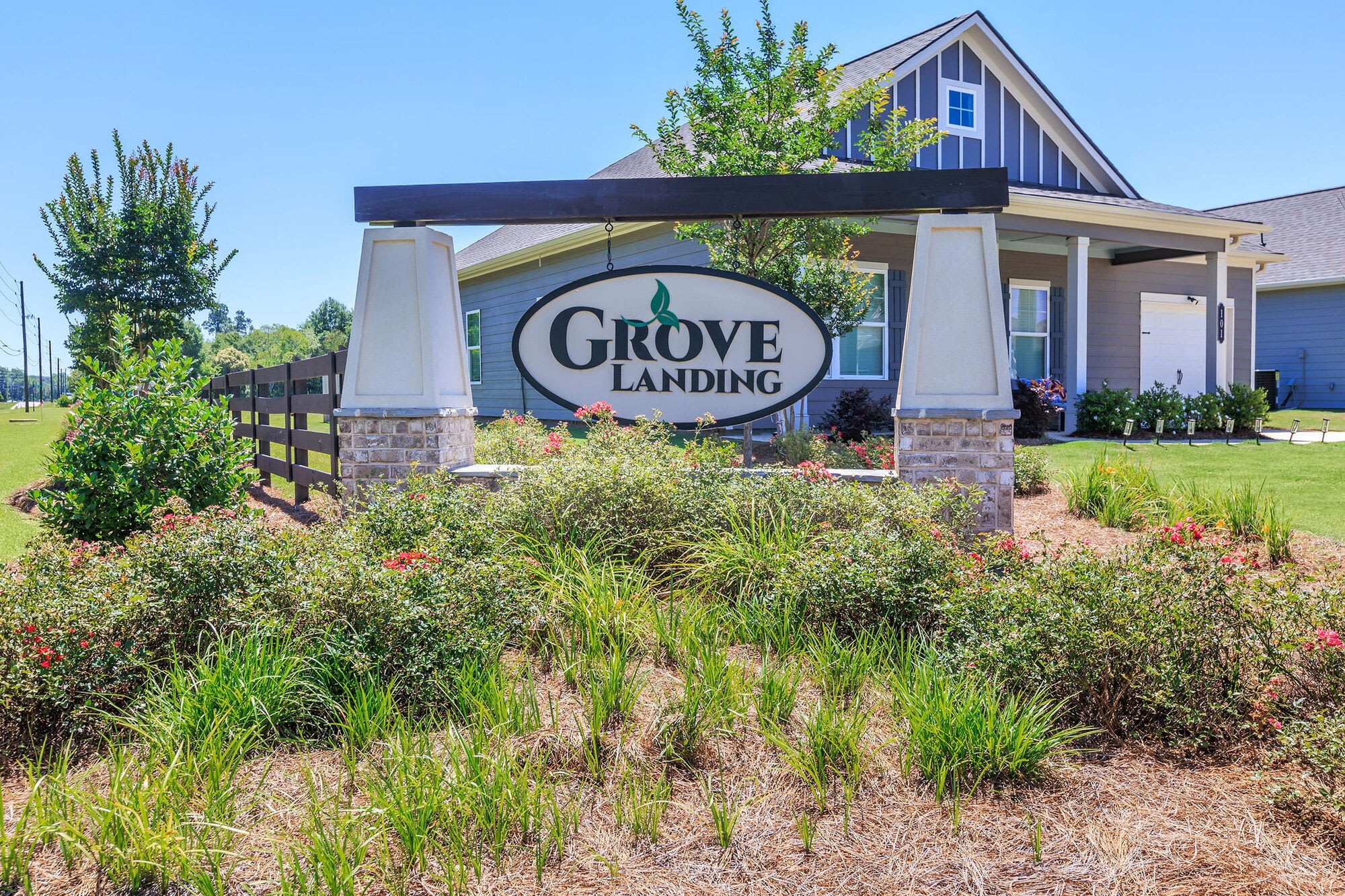 Grove Landing – photo 1 of 176