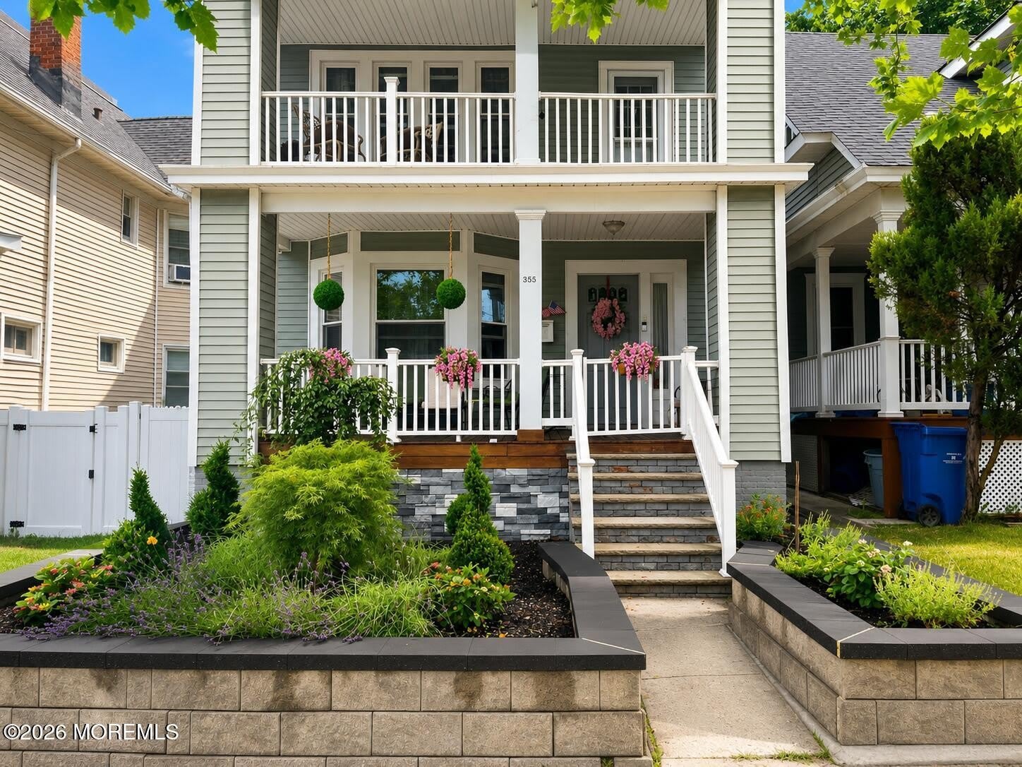 355 Main Street – photo 1 of 18