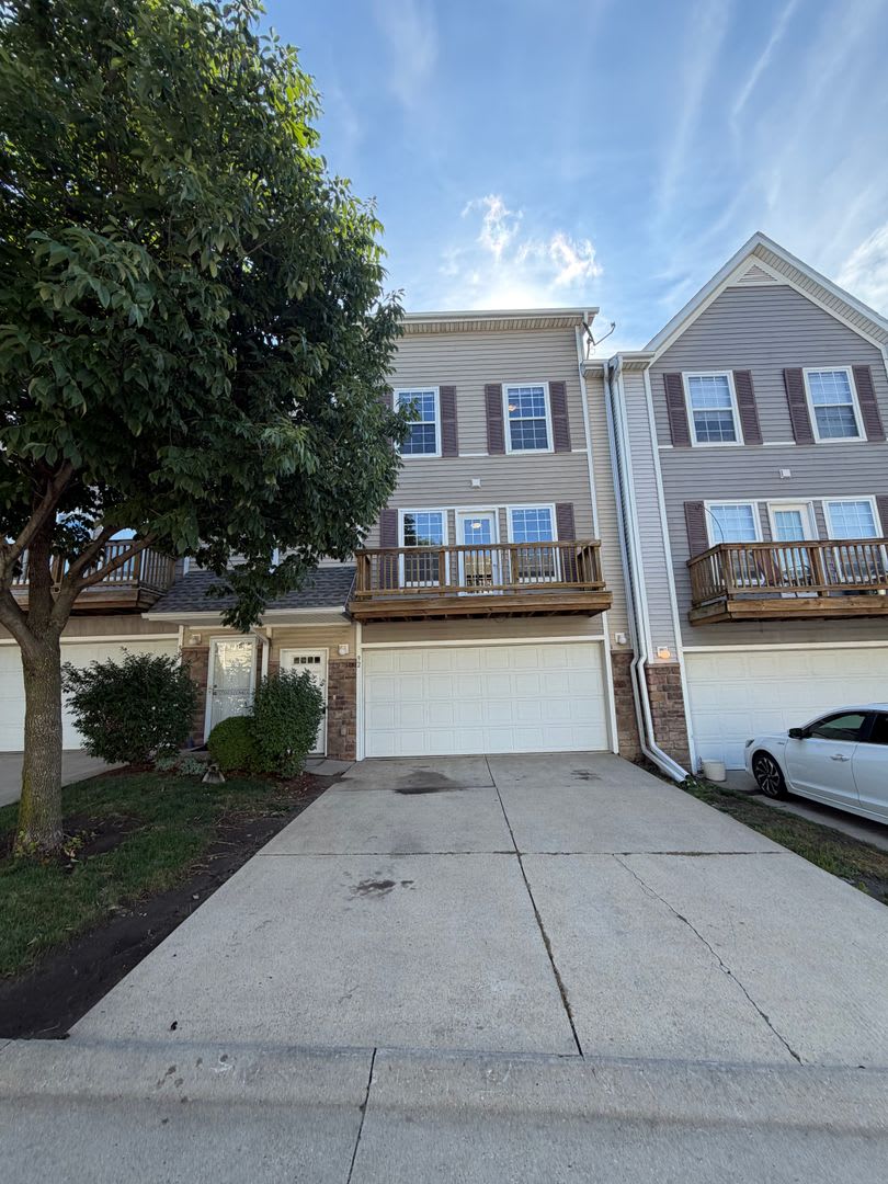 Townhouse Available for Rent In Grimes – photo 1 of 17
