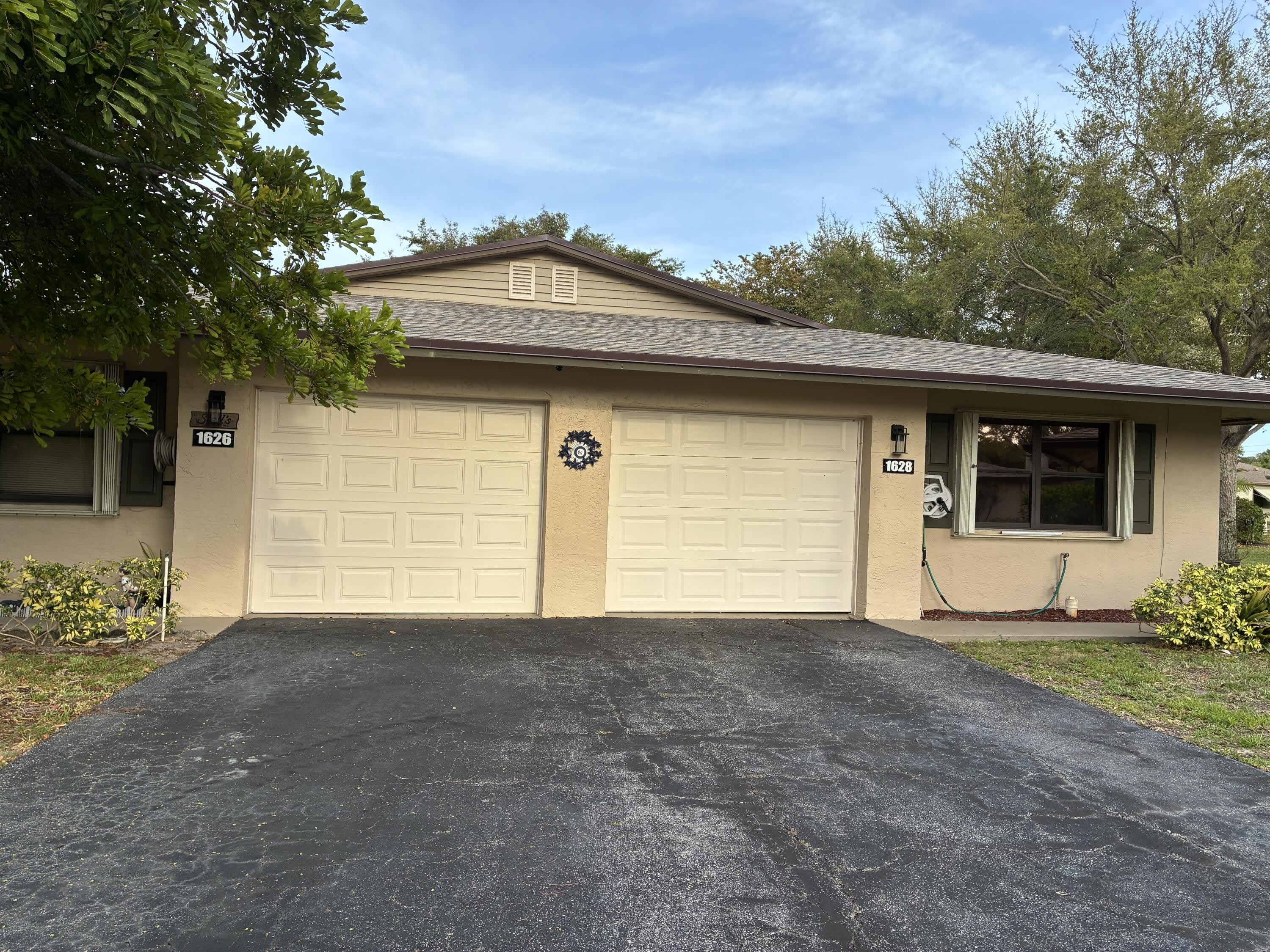1628 Palmland Drive – photo 1
