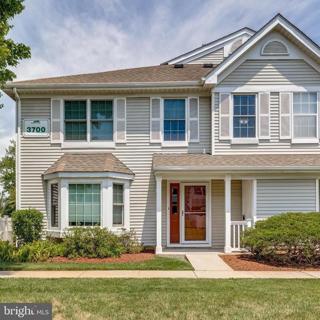 3704 FENWICK LANE – photo 1 of 30
