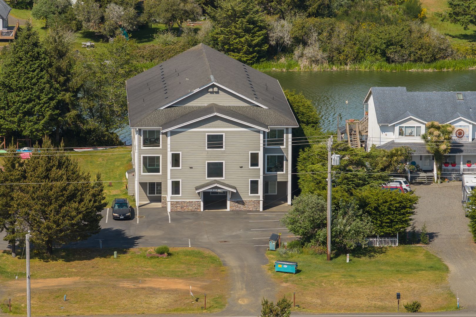 2 bed, 2 bath condo on the canal – photo 1 of 10