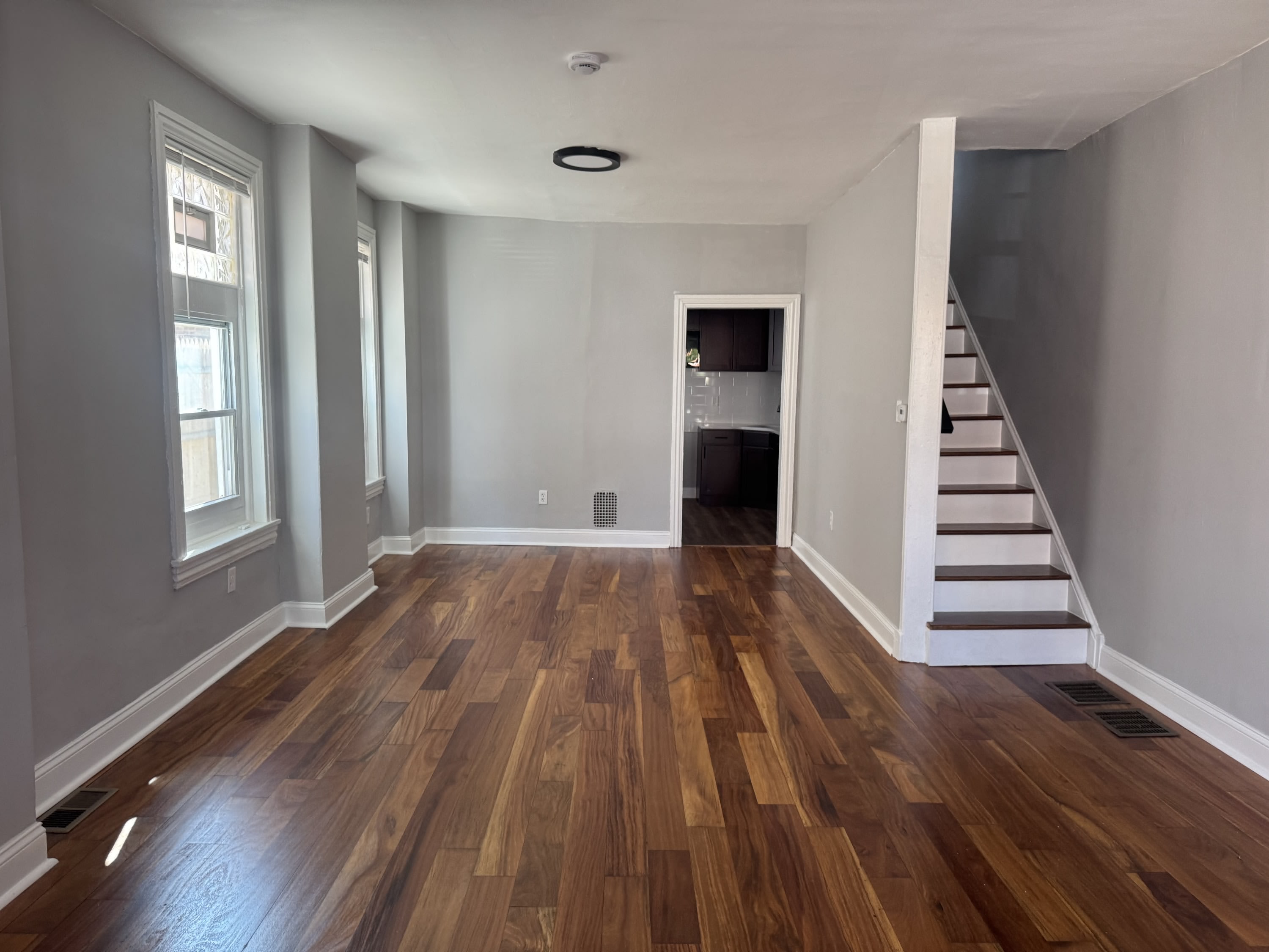 126 East Pastorius Street – photo 1