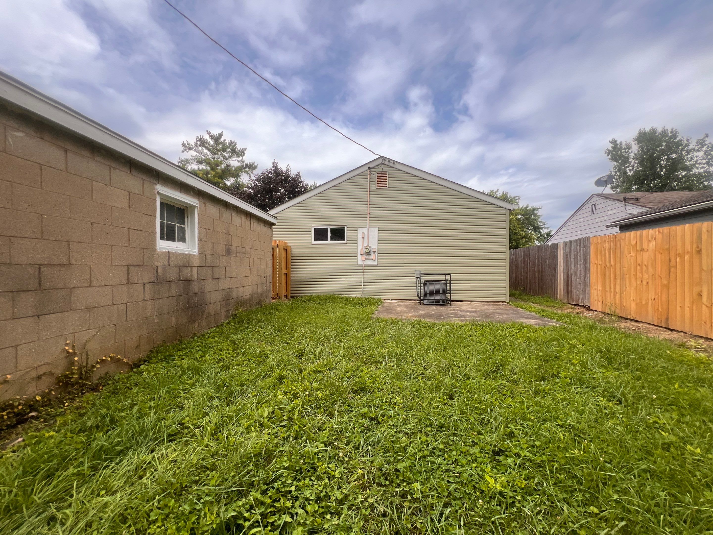 1869 Bauer Road – photo 1