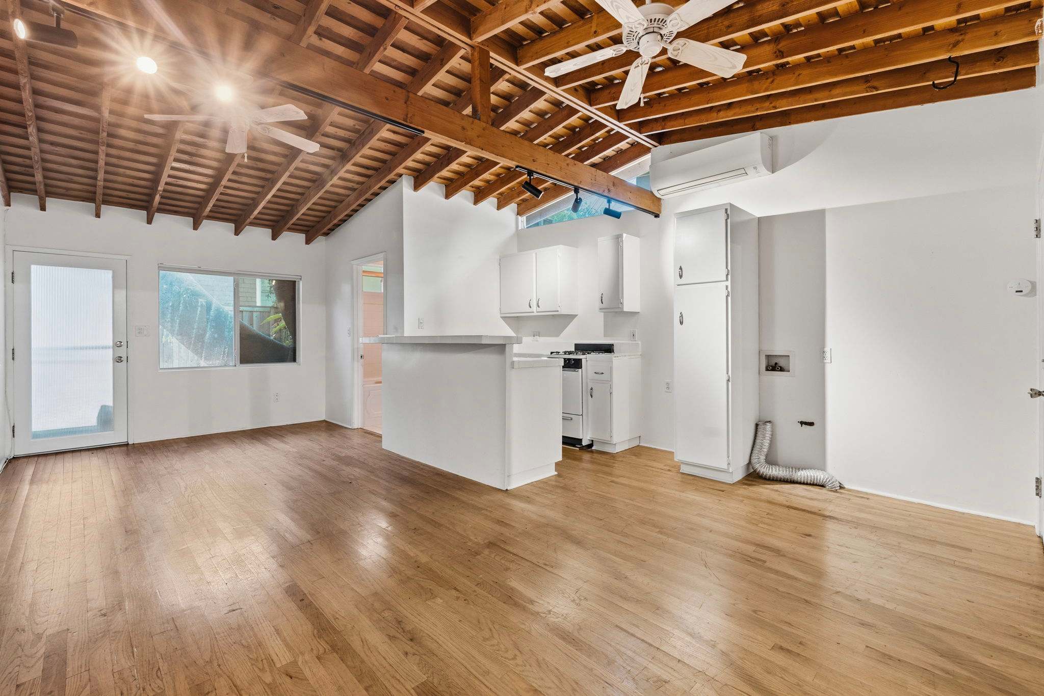 7618 Norton Avenue 2 – photo 1