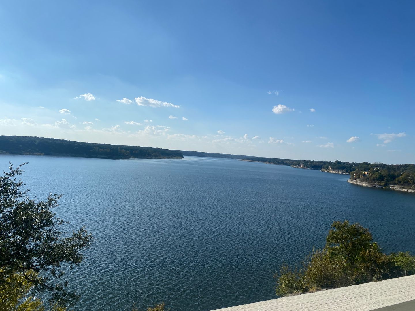 GROUND FLOOR STUDIO CONDO WITH A MILLION DOLLAR LAKE VIEW – photo 1 of 6