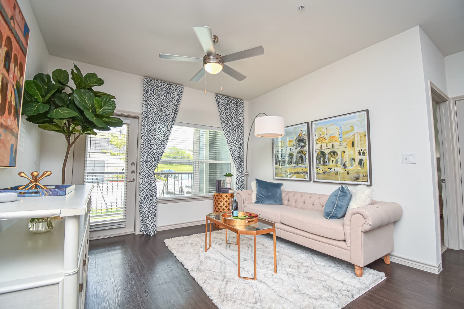 Aspire At Live Oak – photo 1 of 142