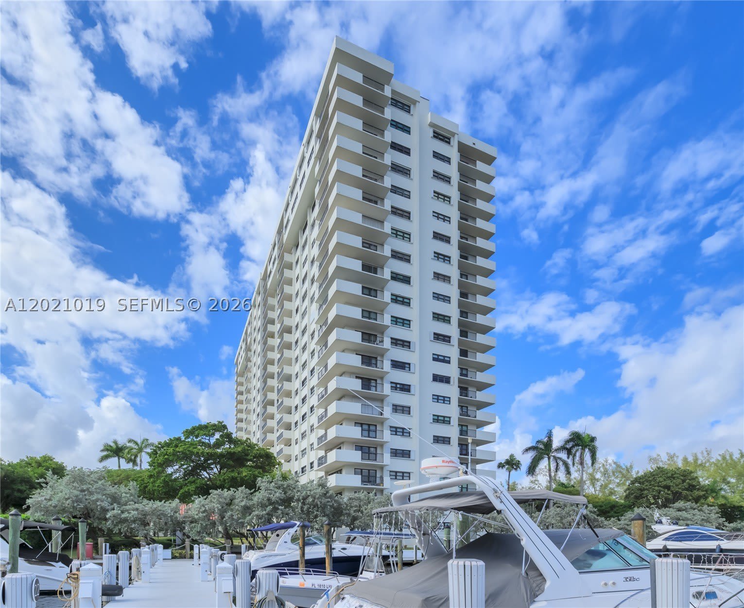 3200 Port Royale Dr N – photo 1