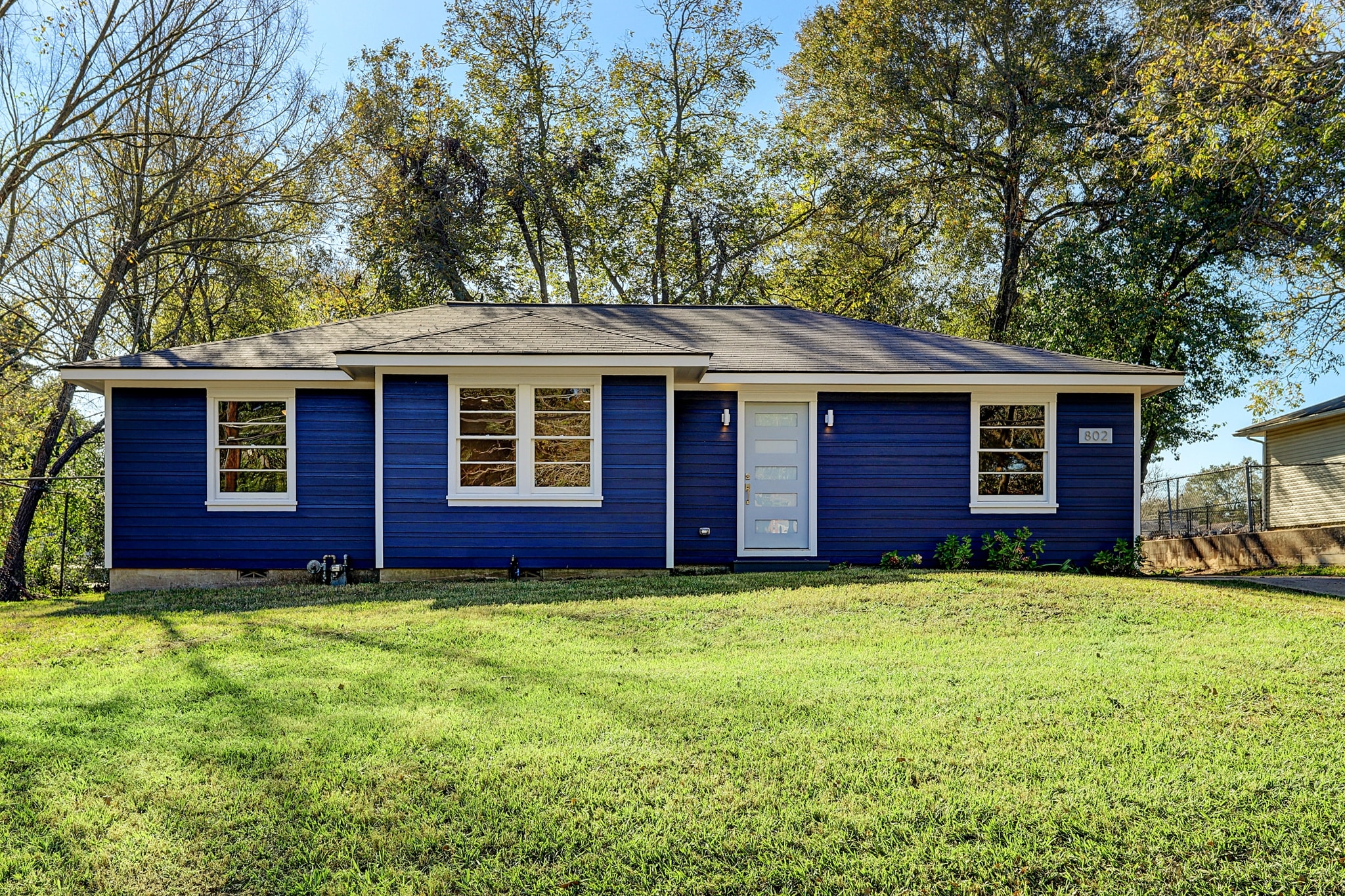802 East Stone Street – photo 1