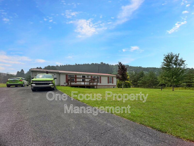 214 Dennison Rd – photo 1 of 18