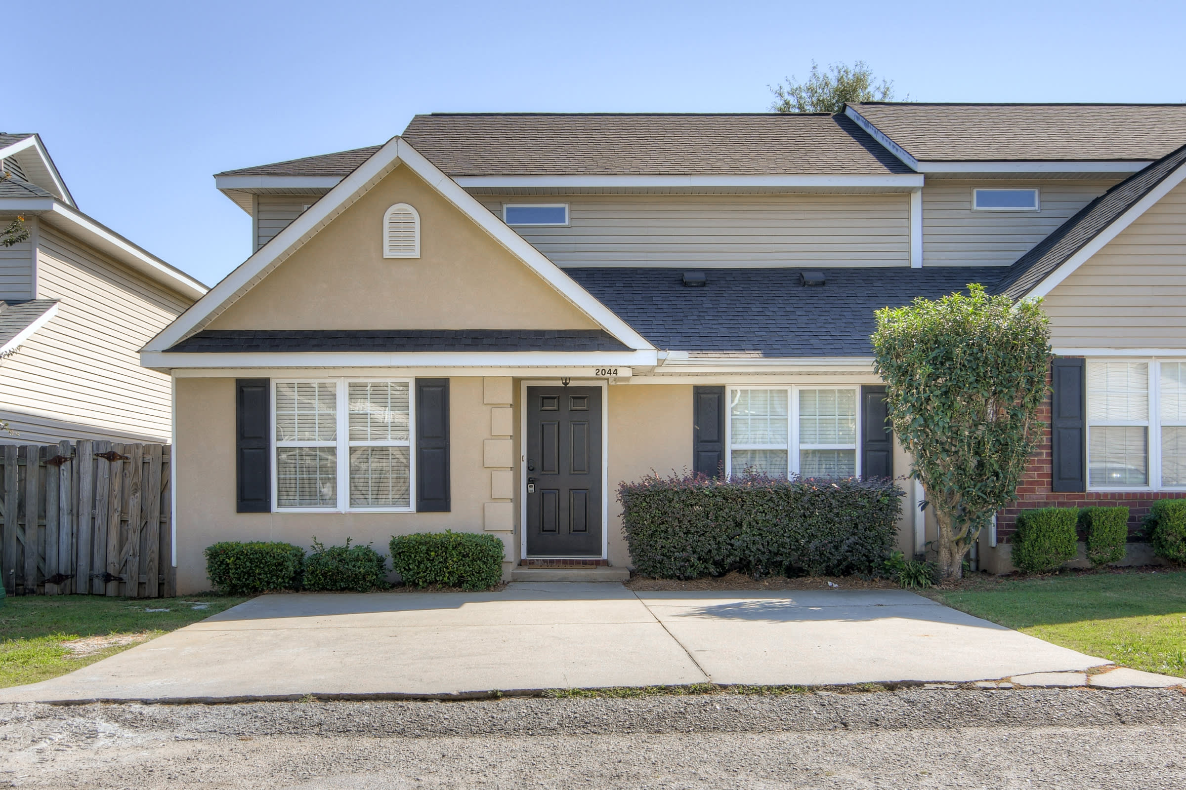 2044 Lillian Drive – photo 1