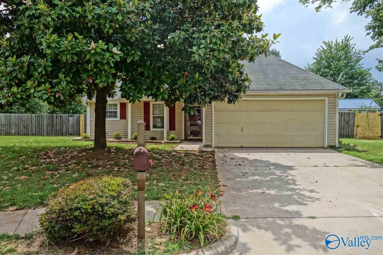 212 Turnbrook Drive – photo 1