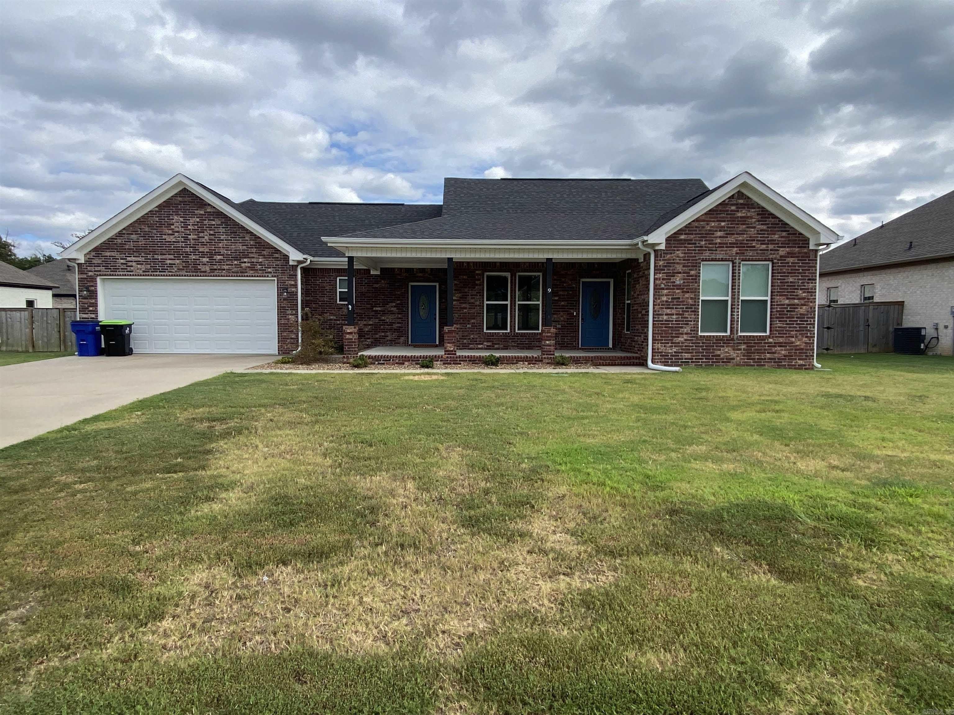 9 Wedgewood Dr. – photo 1 of 6