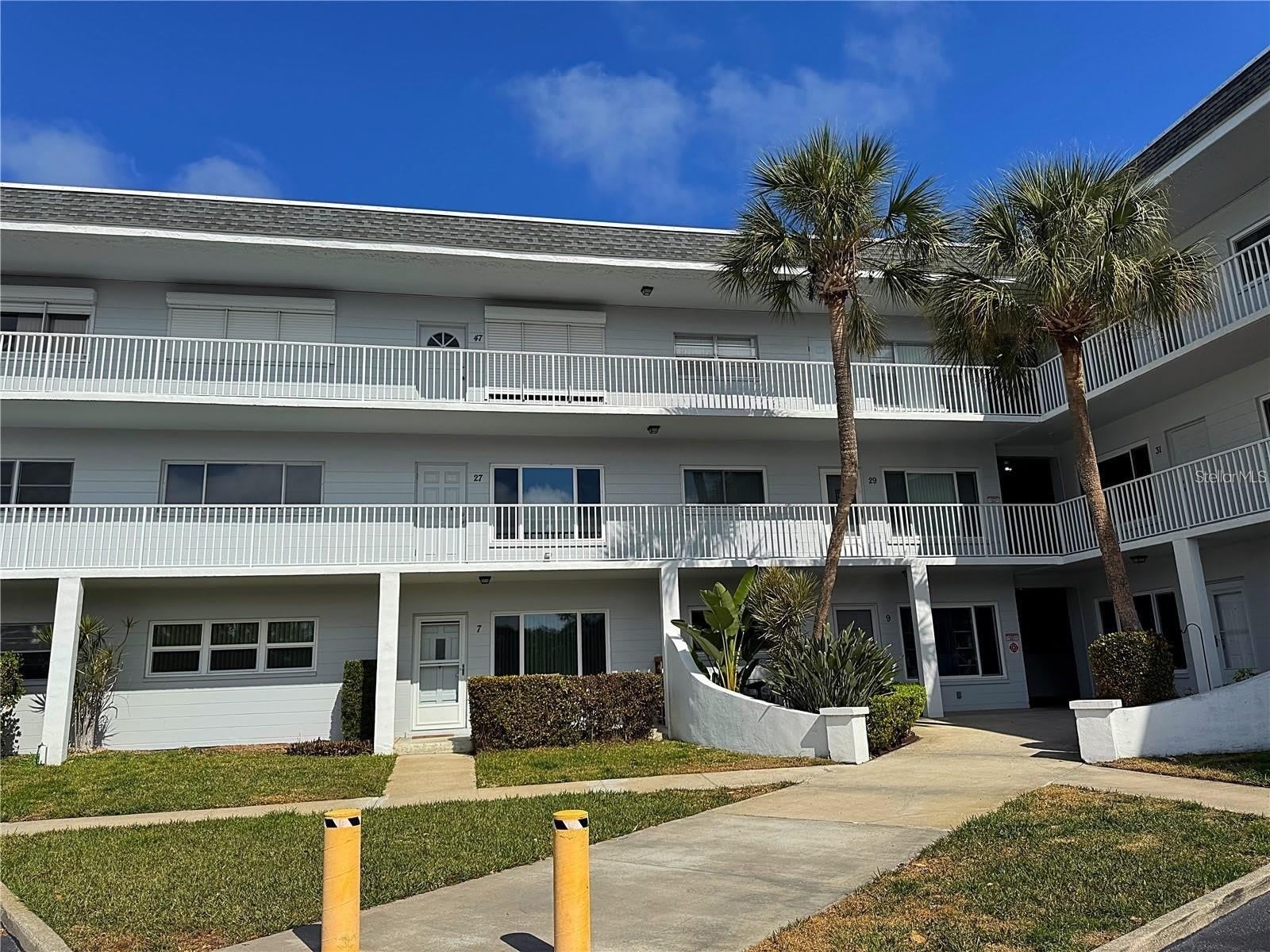 2001 WORLD PARKWAY Boulevard – photo 1