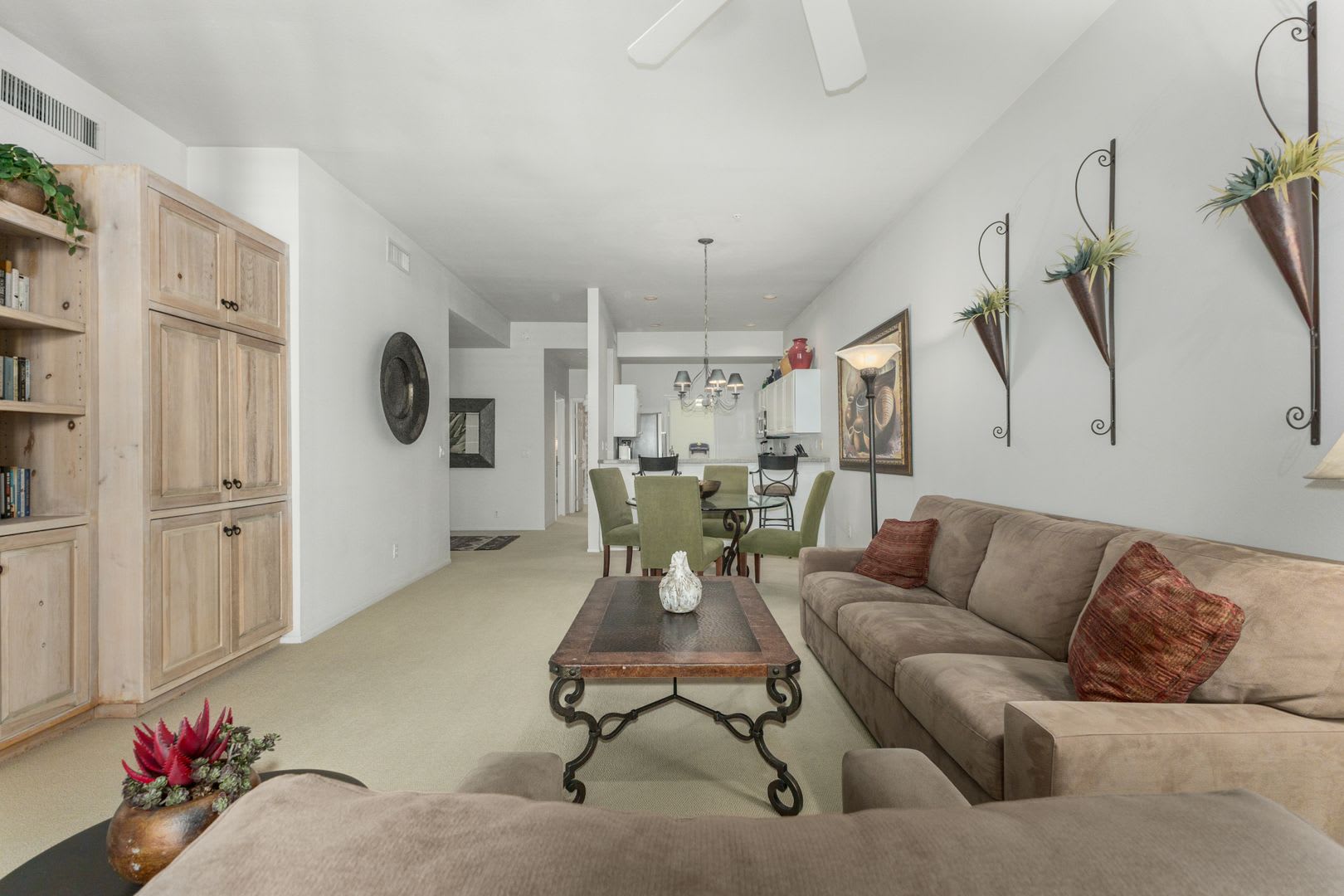 STUNNING Furnished OASIS 2 bed/2 bath Condo in McCormick Ranch – photo 1