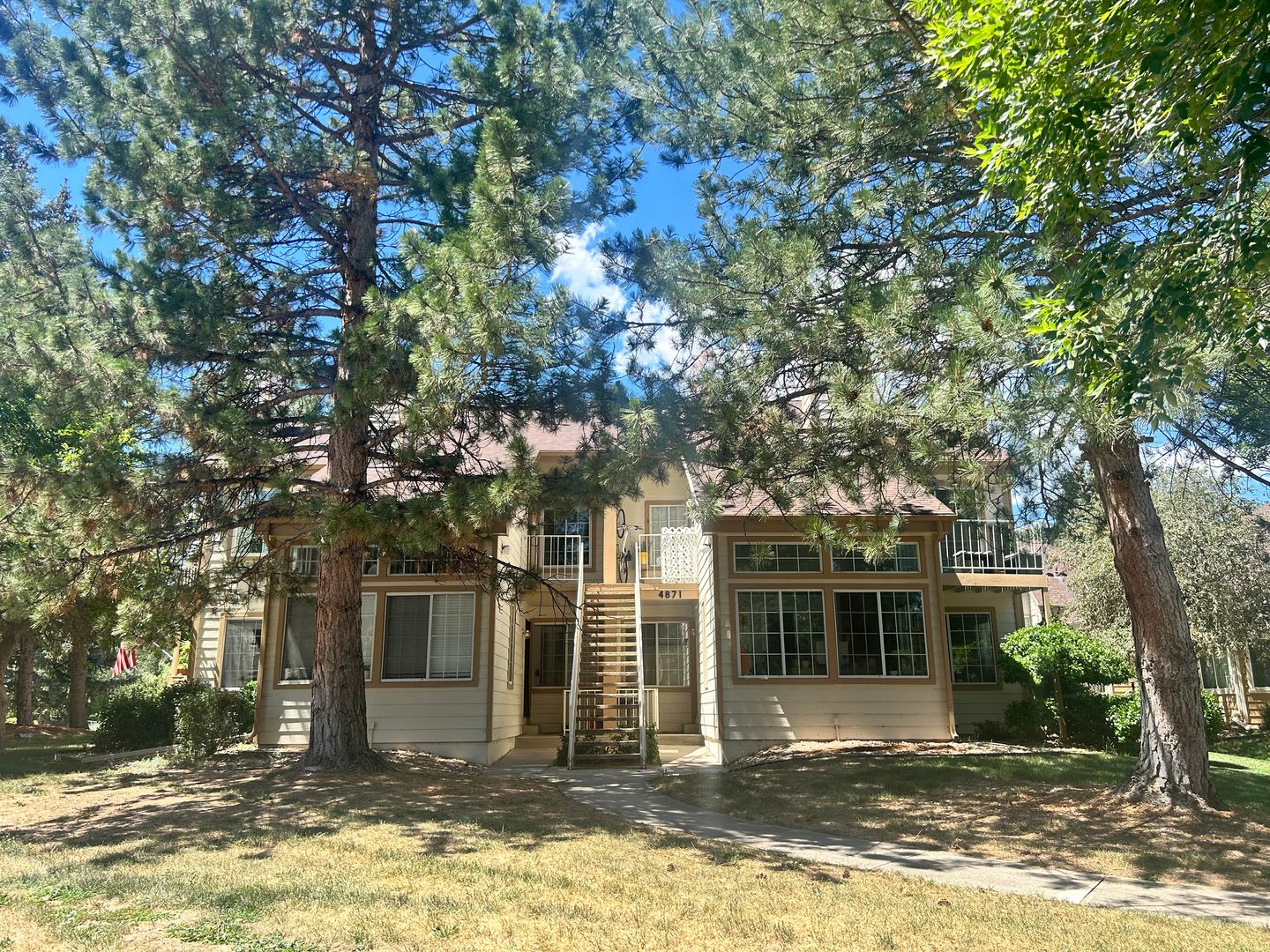 Charming 2 Bedroom Condo in Boulder's Powderhorn Community – photo 1 of 16